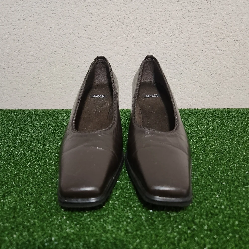 Stuart Weitzman Women’s Square Toe Block Heel Brown size 8.5AA Narrow Fit